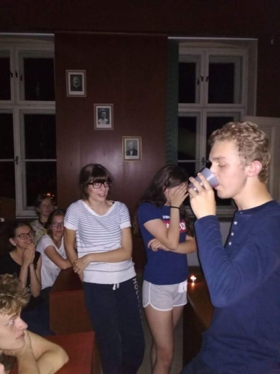 Noc v škole
