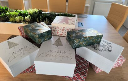 Zbierka „Koľko lásky sa zmestí do krabice od topánok“