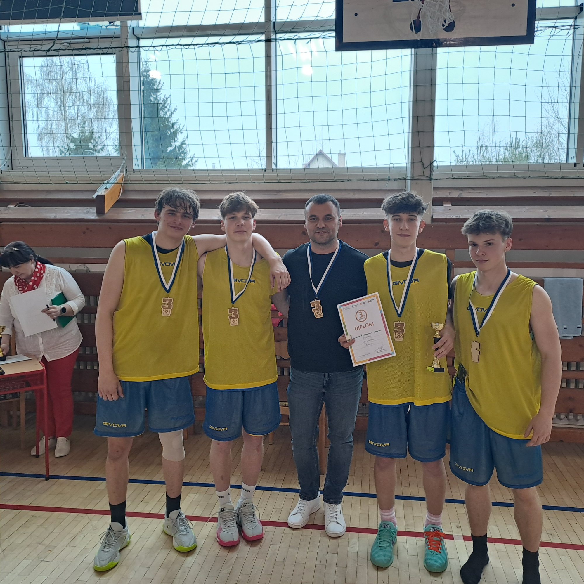 Úspech našich basketbalistov na krajskom kole 3×3 basketbalu